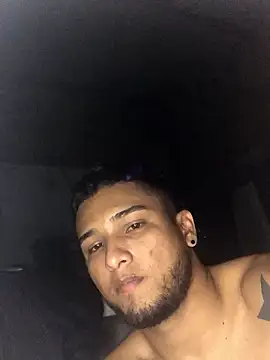 Snapshot of modeloxtz chatting on 01-10-26, 06:09 modeloxtz online show from 01-10-26, 06:09