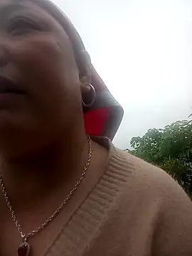 sary-hot2x online show from 04-05-26, 01:12