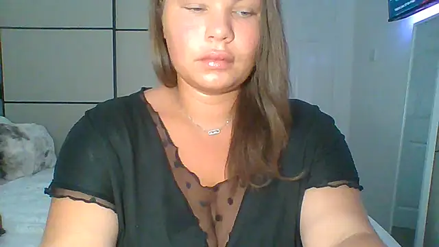 Snapshot of GEMMARMALADE chatting on 06-11-26, 06:43 GEMMARMALADE online show from 06-11-26, 06:43