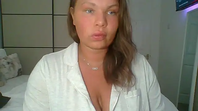 Snapshot of GEMMARMALADE chatting on 06-03-26, 03:50 GEMMARMALADE online show from 06-03-26, 03:50