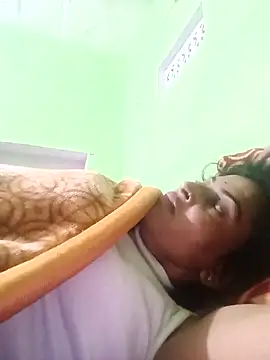 Snapshot of Big_soniya55A chatting on 01-17-26, 02:37 Big soniya55A online show from 01-17-26, 02:37