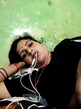 Snapshot of Big_soniya55A chatting on 06-27-26, 01:22 Big soniya55A online show from 06-27-26, 01:22