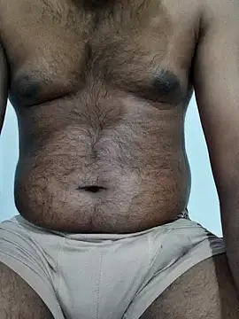 HiNaughty 9 online show from 03-06-26, 05:35