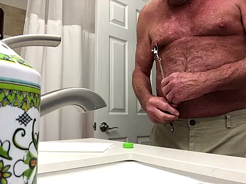 Toothpic1 online show from 12-18-25, 11:08