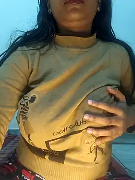 Hotty Tulip online show from 03-01-26, 02:33