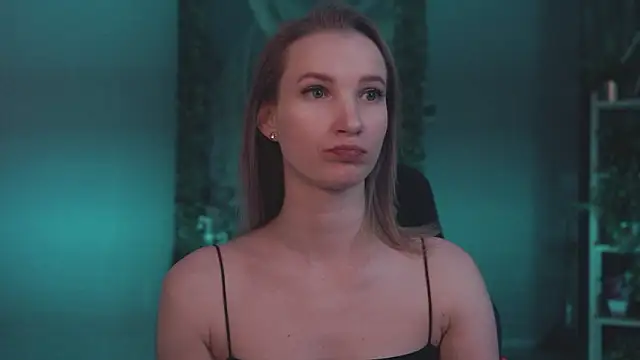 Megan Rodgers online show from 03-04-26, 05:42