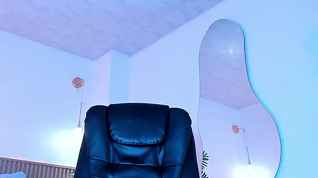 Lily Cole27 online show from 02-07-26, 11:29