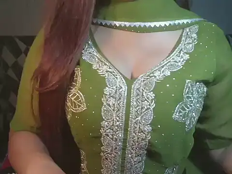 Hotty Suzuka online show from 07-21-26, 04:47