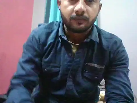 chutlhunter online show from 12-22-25, 02:06