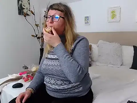 OlgaPavlova online show from 04-15-26, 11:38