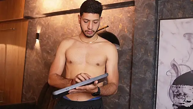 Thiago Voss online show from 12-15-25, 12:33