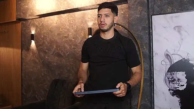 Thiago Voss online show from 12-21-25, 12:51