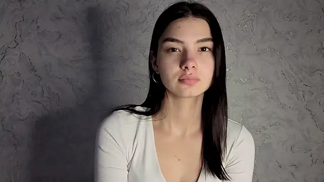 Laura Sunday online show from 02-06-26, 12:23