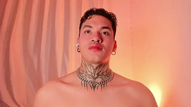 AlecBanne online show from 12-20-25, 03:20