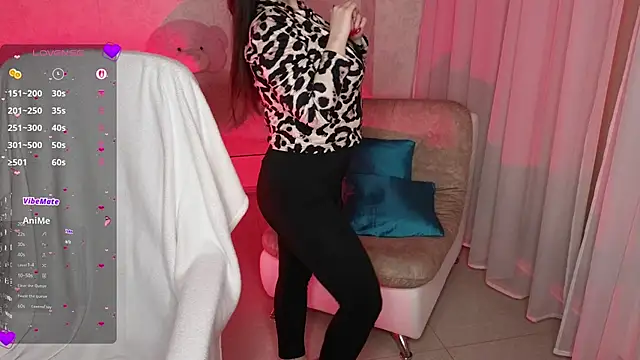 Deborah lowe online show from 03-18-26, 04:52