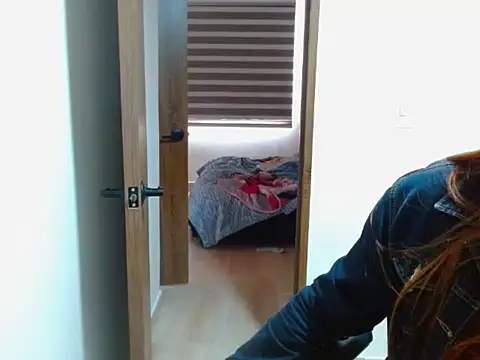 Ammy pearsn online show from 12-18-25, 08:01