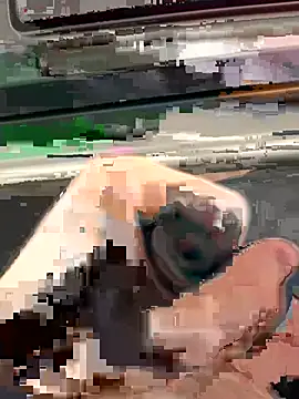 hannes256102 online show from 03-06-26, 04:35