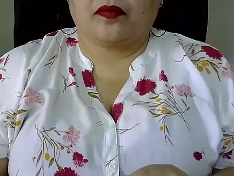 Snapshot of Soniya_Sha chatting on 02-28-26, 06:13 Soniya Sha online show from 02-28-26, 06:13