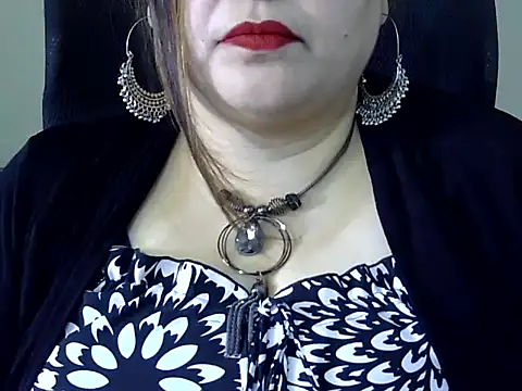 Snapshot of Soniya_Sha chatting on 02-18-26, 08:22 Soniya Sha online show from 02-18-26, 08:22