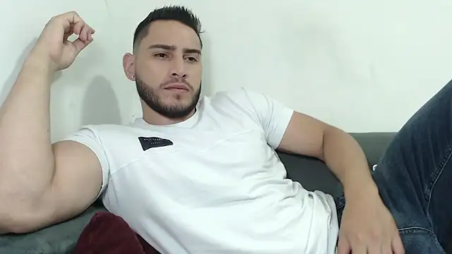 Seank Noszka online show from 12-14-25, 08:14