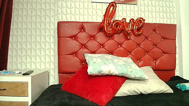 Elizabetth Roman online show from 03-09-26, 07:50