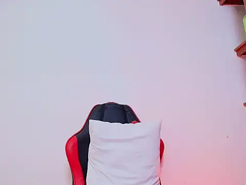 sara santana   online show from 02-12-26, 12:32