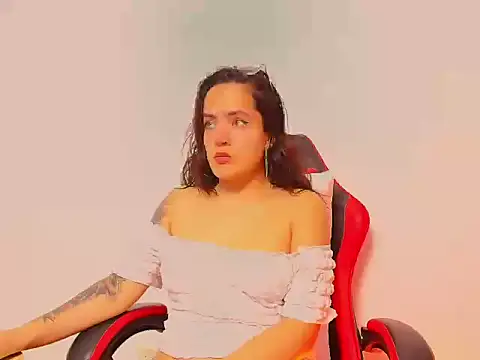 sara santana   online show from 02-11-26, 06:24