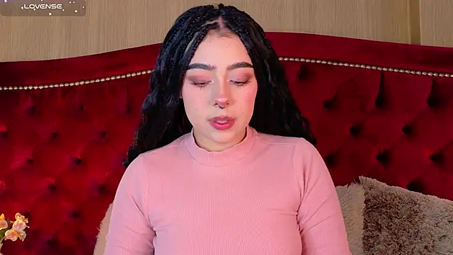 TaniaRedd  online show from 12-19-25, 01:46