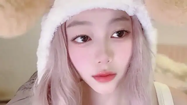 Snapshot of fayebabe chatting on 01-06-26, 12:31 fayebabe online show from 01-06-26, 12:31