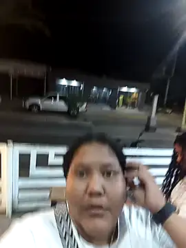 VaneandRossy online show from 01-09-26, 12:17