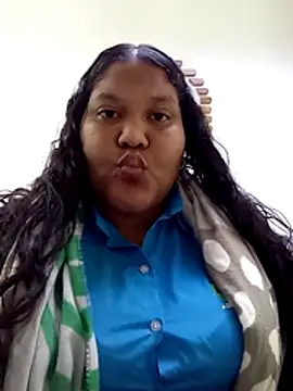 VaneandRossy online show from 01-10-26, 03:07