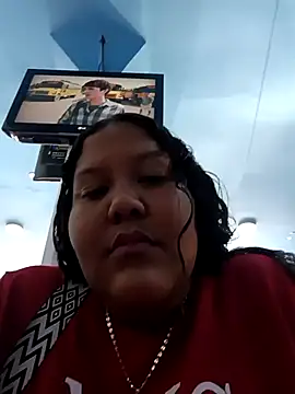 VaneandRossy online show from 02-14-26, 05:02