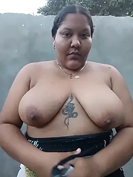 VaneandRossy online show from 02-10-26, 09:58