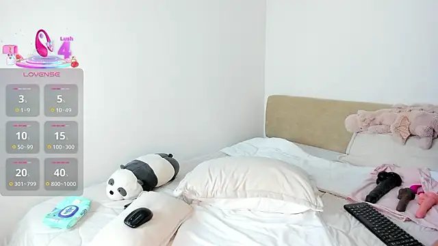 DakothaHyland  online show from 02-17-26, 02:03