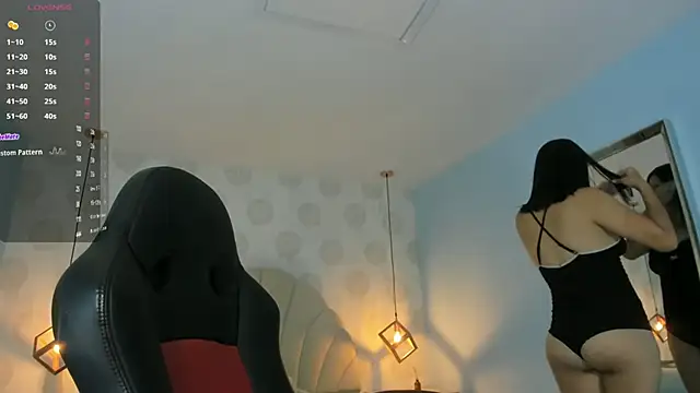 VENUSGREYS1 online show from 05-12-26, 12:11