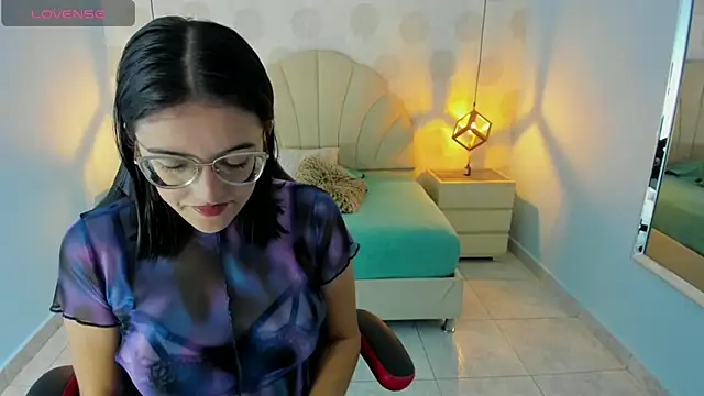 VENUSGREYS1 online show from 04-14-26, 11:48