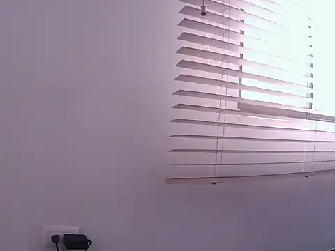 Fernanda andrew online show from 03-13-26, 04:45