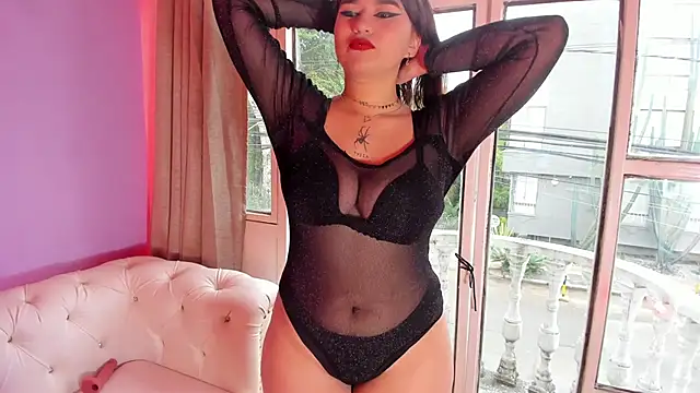 Amy Parkker online show from 12-19-25, 12:40