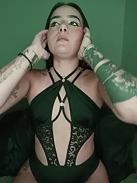 Snapshot of tiffanybrowm chatting on 02-11-26, 05:29 tiffanybrowm online show from 02-11-26, 05:29