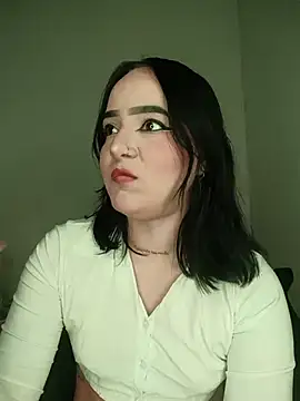 Snapshot of tiffanybrowm chatting on 02-25-26, 02:23 tiffanybrowm online show from 02-25-26, 02:23