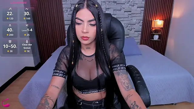  hanna miller   online show from 05-26-26, 07:56