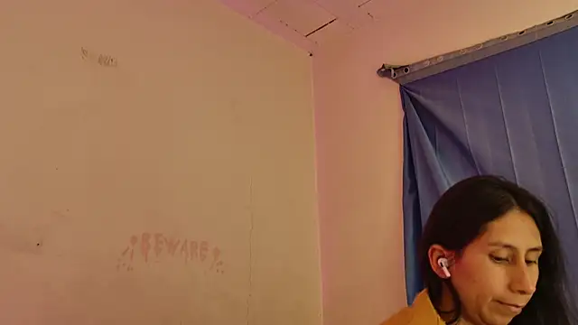 MoonLipsON- online show from 04-09-26, 08:31