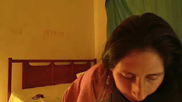 MoonLipsON- online show from 05-24-26, 04:12