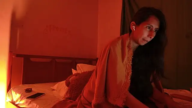 MoonLipsON- online show from 03-19-26, 03:39