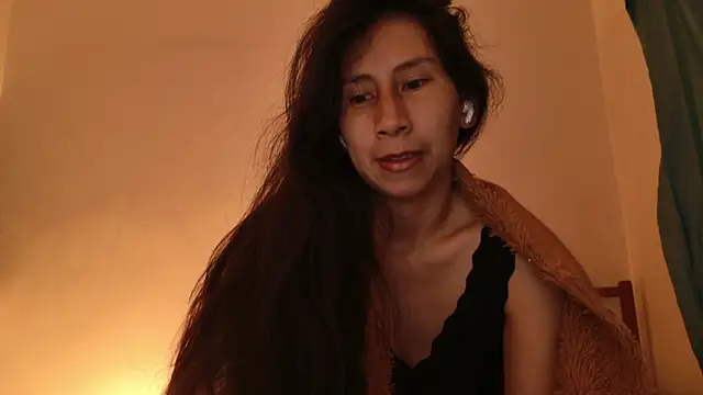 MoonLipsON- online show from 06-04-26, 06:51