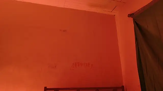 MoonLipsON- online show from 05-17-26, 08:25