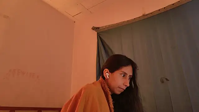 MoonLipsON- online show from 05-12-26, 11:44