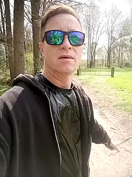 jefflatex45 online show from 04-10-26, 11:28