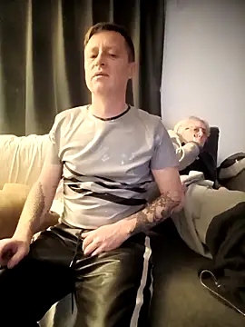 jefflatex45 online show from 04-12-26, 12:36