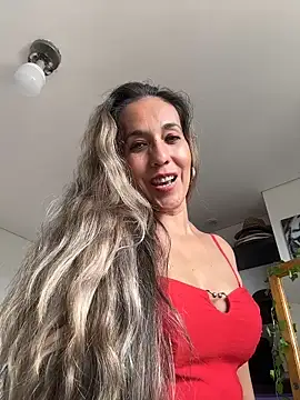 sandrafarrely online show from 04-24-26, 04:20
